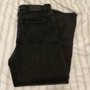 Madewell black, super stretch, high waist, classic straight, ankle length jeans